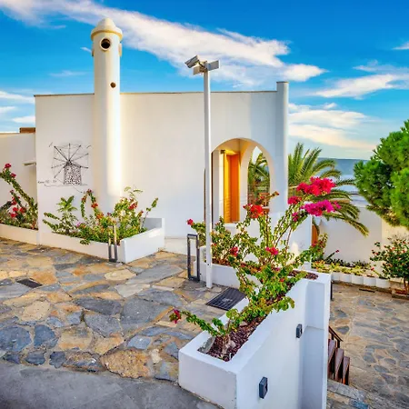 Senses - Adults Only 4*